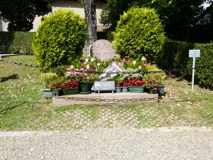 La tombe de Luis Mariano au cimetière d'Arcangues